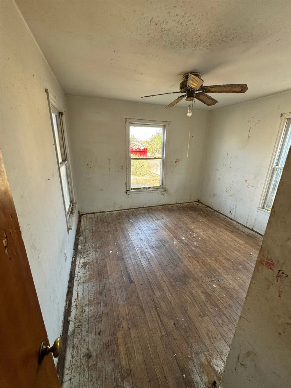 1032 S Nelson Street Pampa, TX 79065