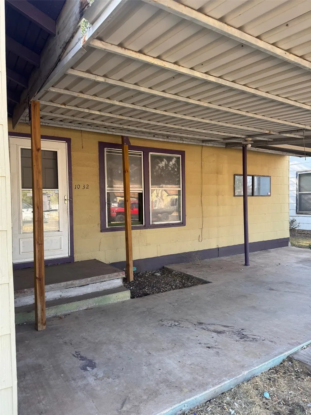 1032 S Nelson Street Pampa, TX 79065