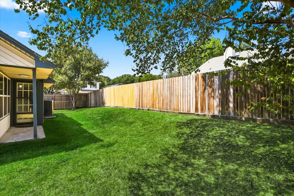 956 Sylvan Creek Drive Lewisville, TX 75067
