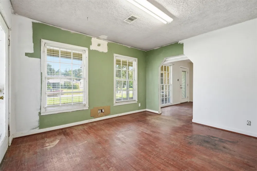 4750 Marietta Lane Houston, TX 77021