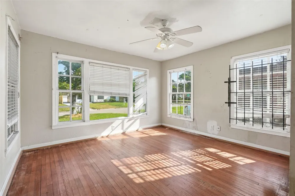 4750 Marietta Lane Houston, TX 77021