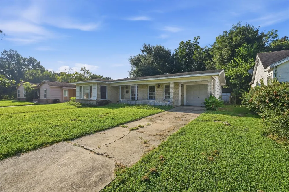 4750 Marietta Lane Houston, TX 77021
