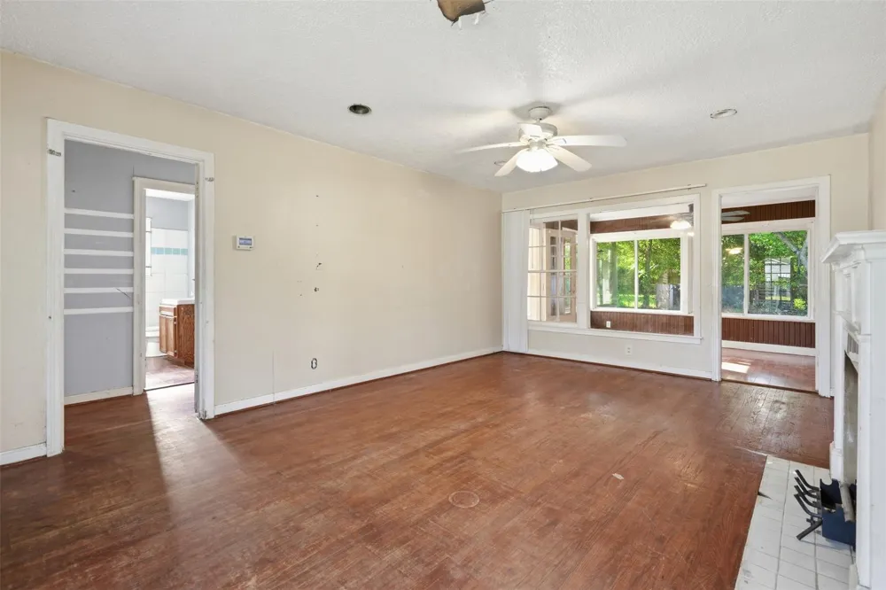 4750 Marietta Lane Houston, TX 77021