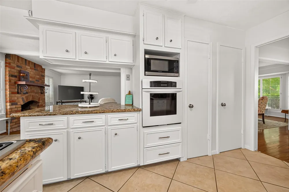 17314 Tall Cypress Drive Spring, TX 77388