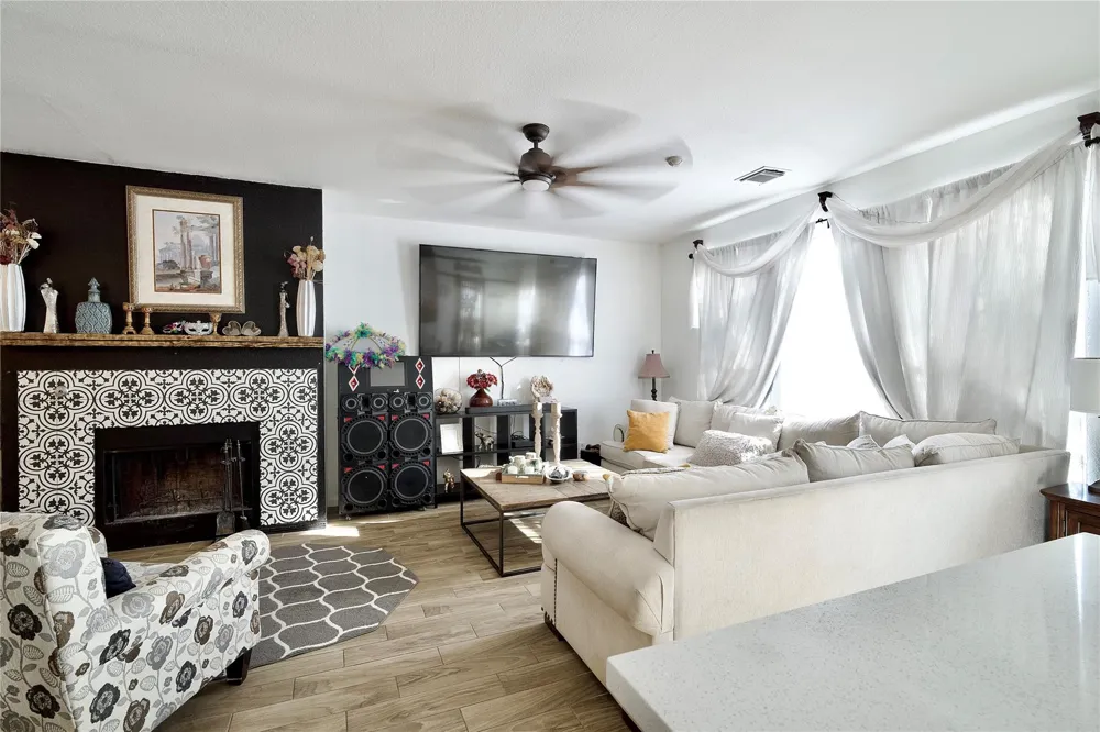 9503 Lerin Lane Sugar Land, TX 77498