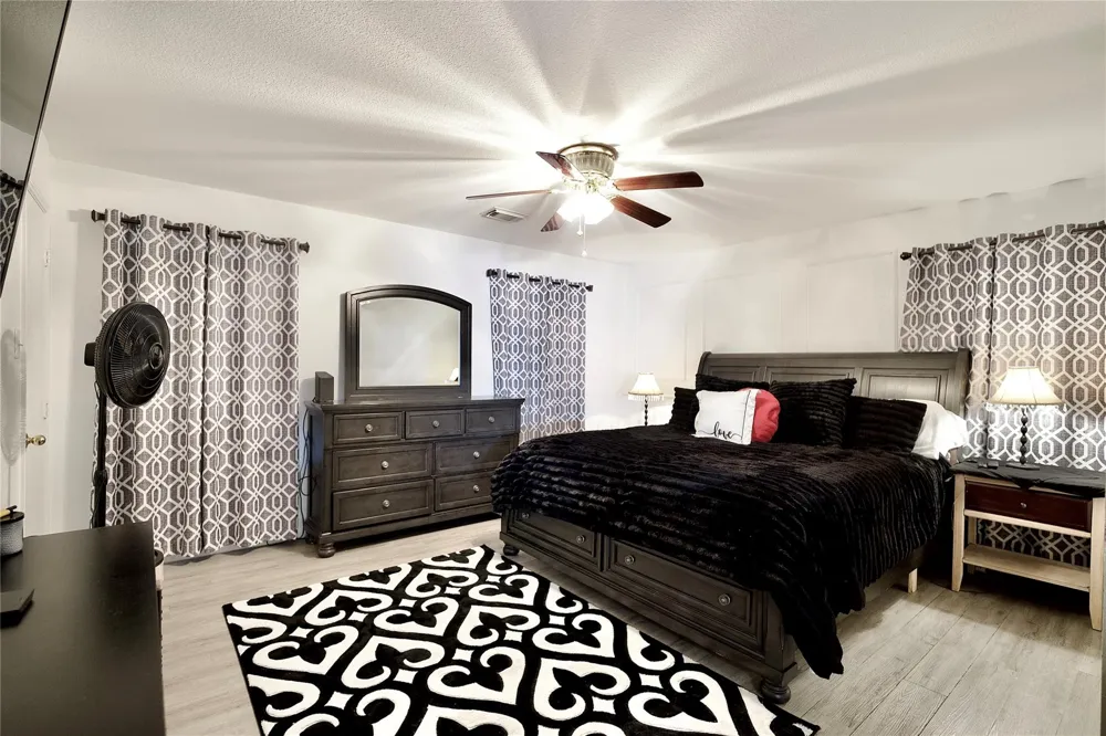 9503 Lerin Lane Sugar Land, TX 77498
