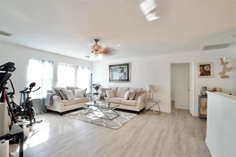 9503 Lerin Lane Sugar Land, TX 77498