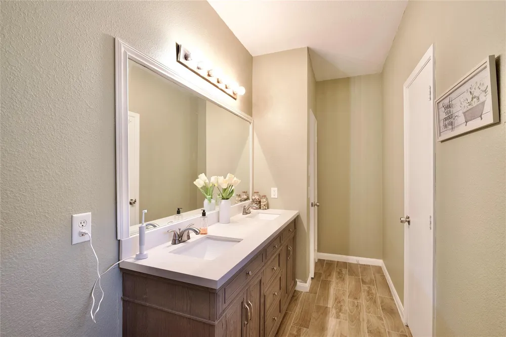 9503 Lerin Lane Sugar Land, TX 77498