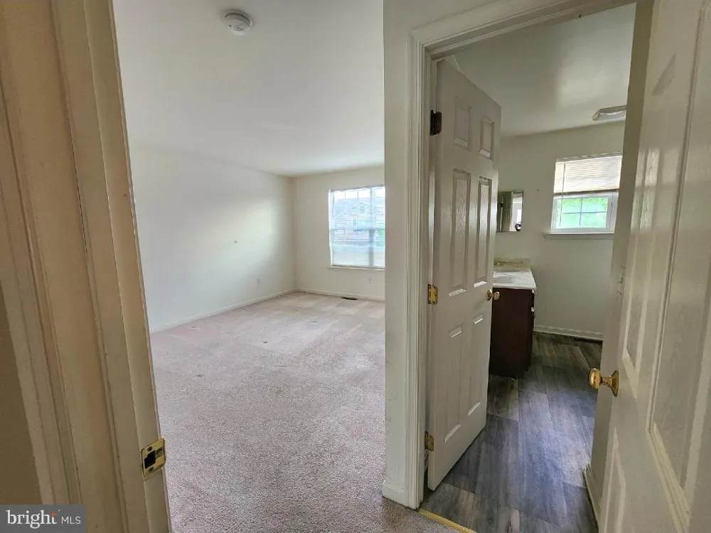 275 THRUSH DRIVE Hummelstown, PA 17036