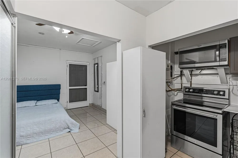 12401 SW 264th St Homestead, FL 33032