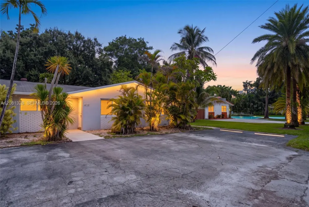 4750 SW 66th Ter #4750 Davie, FL 33314