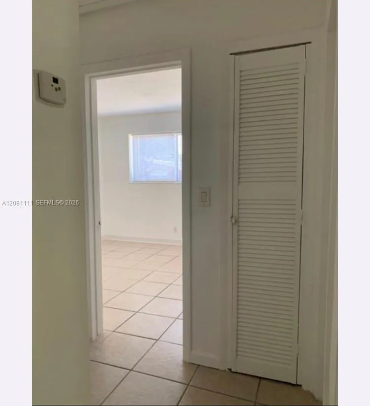 401 SW 8th St #A Hallandale Beach, FL 33009
