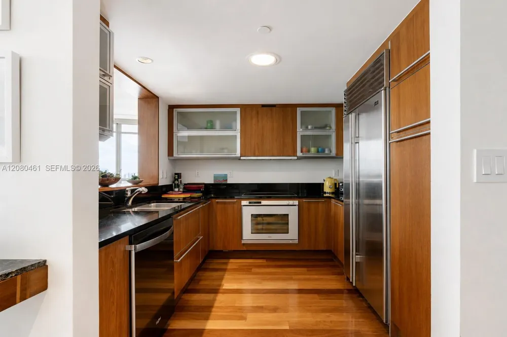 101 20th St #2506 Miami Beach, FL 33139