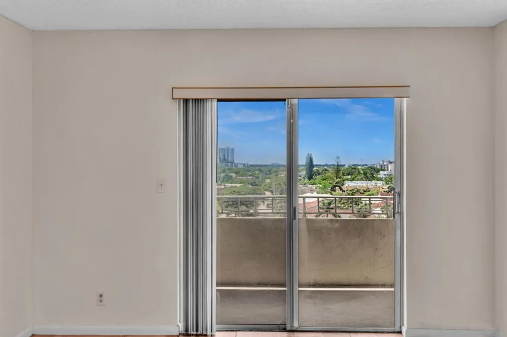 900 NE 18th Avenue #803 Fort Lauderdale, FL 33304