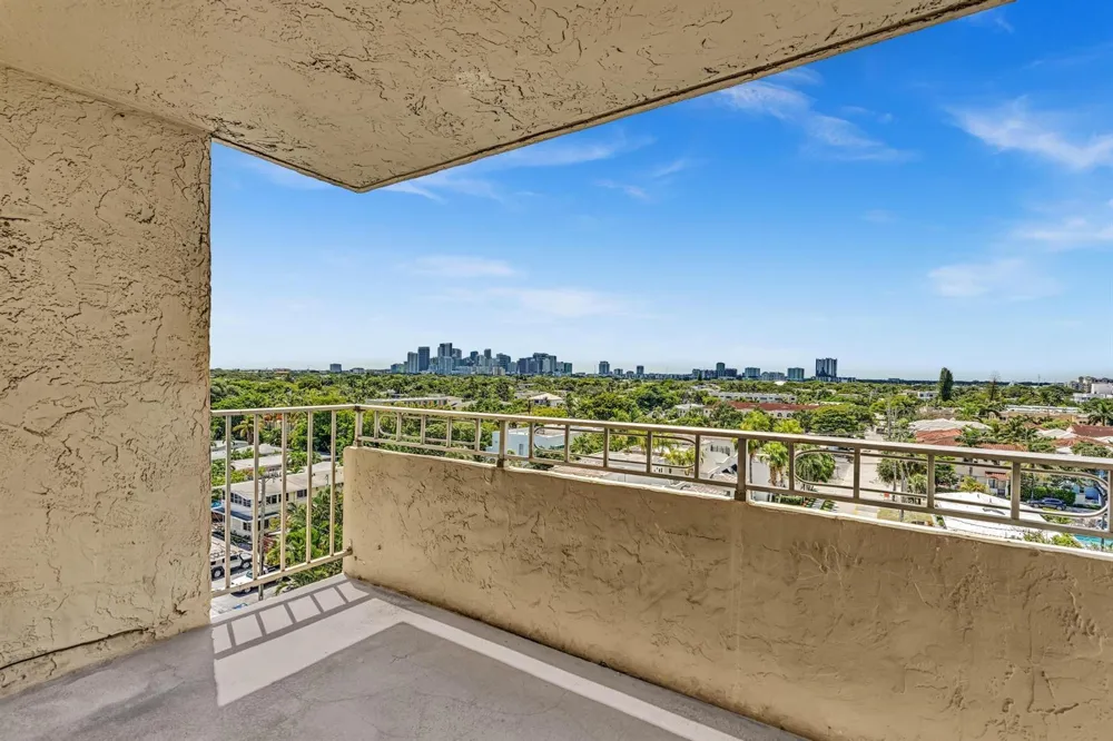 900 NE 18th Avenue #803 Fort Lauderdale, FL 33304