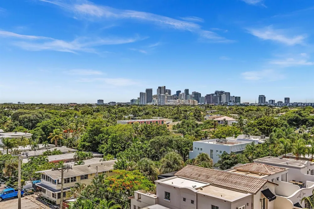 900 NE 18th Avenue #803 Fort Lauderdale, FL 33304