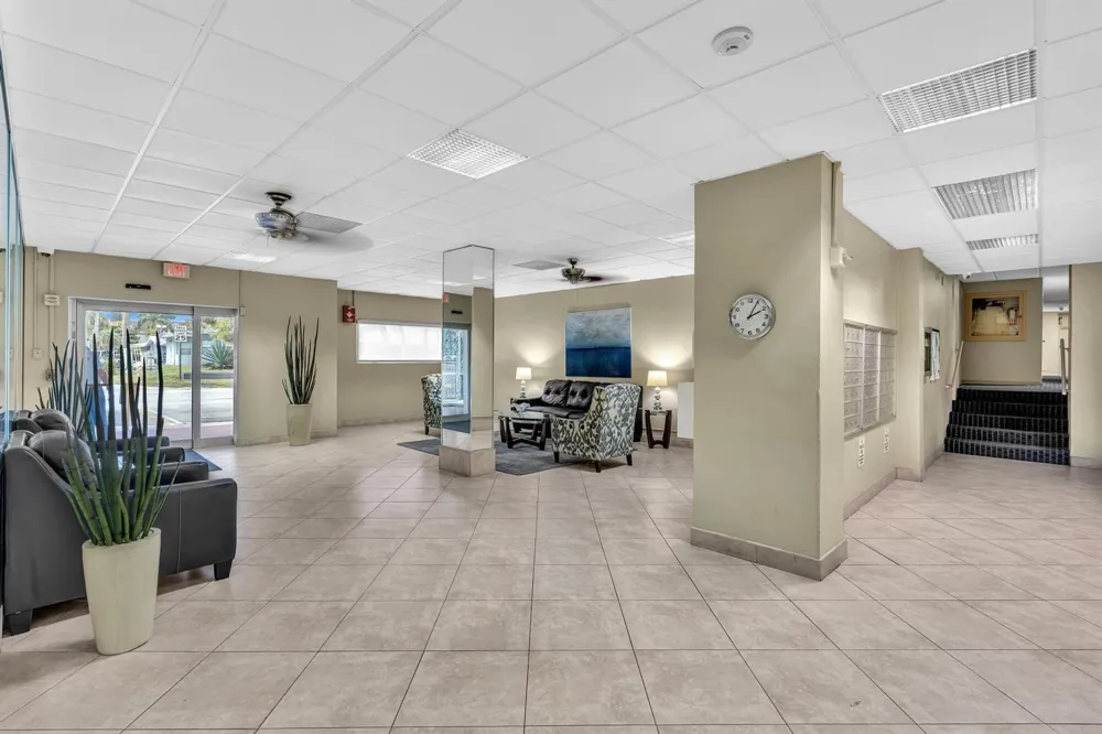 900 NE 18th Avenue #803 Fort Lauderdale, FL 33304