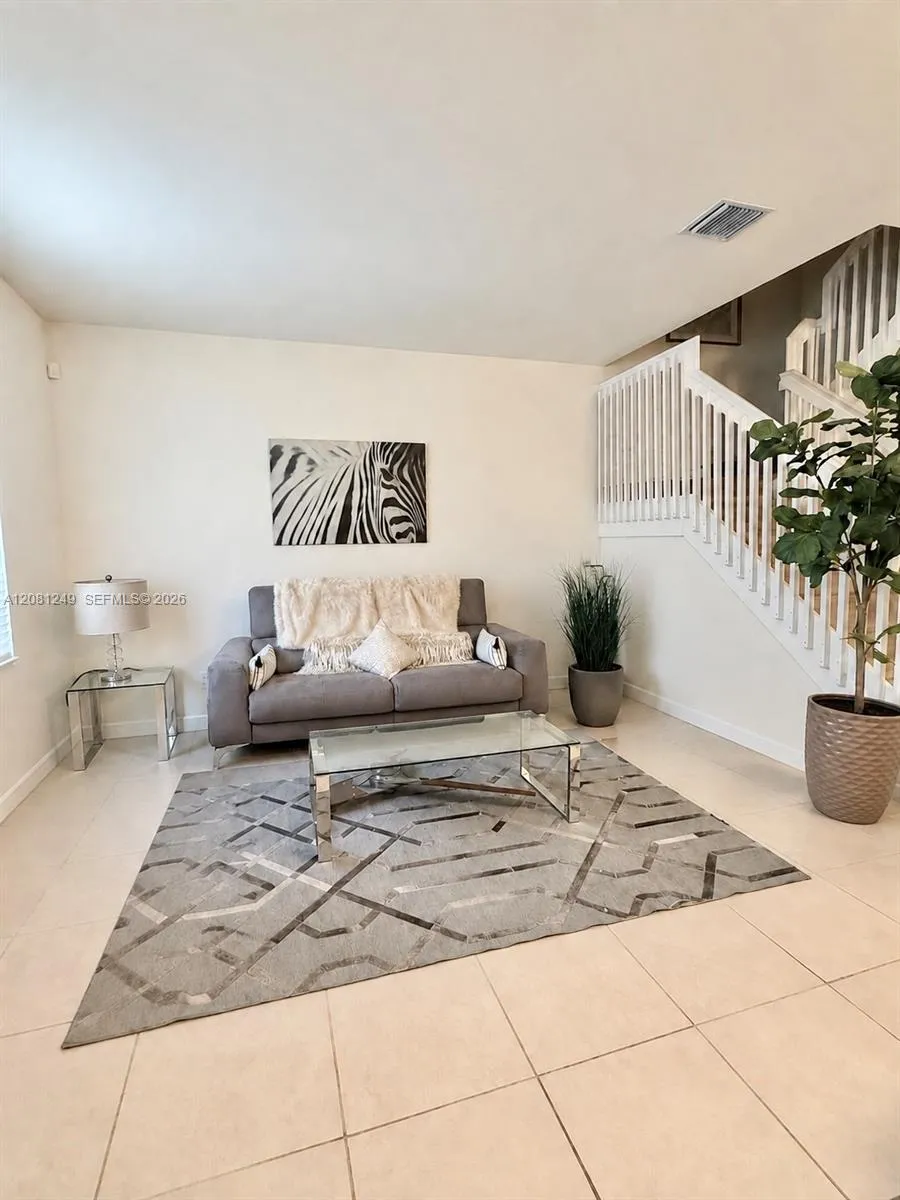 3344 W 105th Ter Hialeah, FL 33018