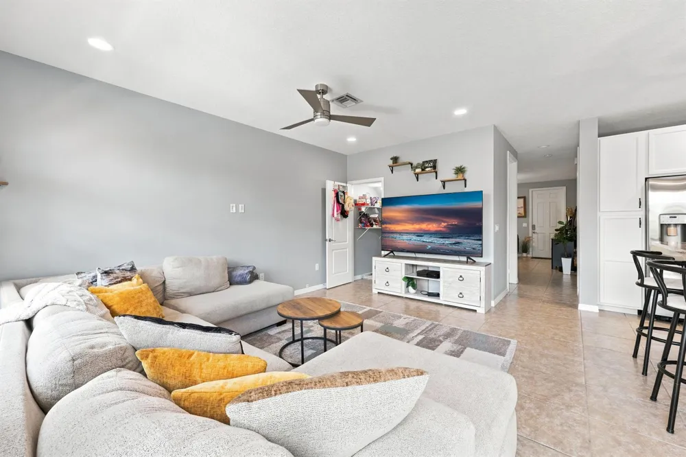 4585 TARA COVE WAY West Palm Beach, FL 33417