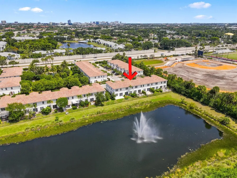 4585 TARA COVE WAY West Palm Beach, FL 33417
