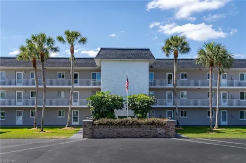 5515 Rattlesnake Hammock Road #205