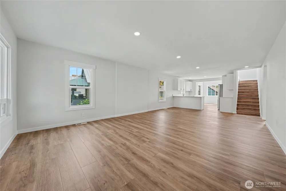 214 Riverside Drive Cashmere, WA 98815