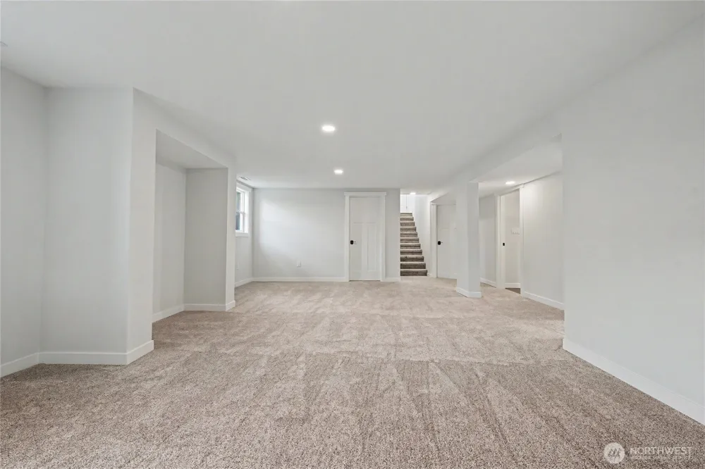 214 Riverside Drive Cashmere, WA 98815