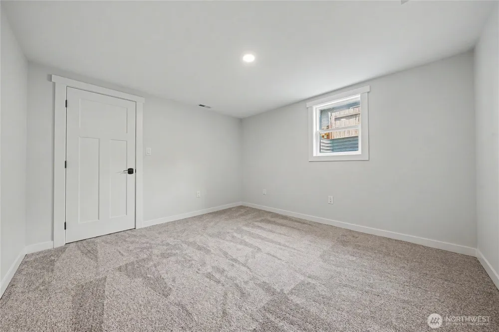 214 Riverside Drive Cashmere, WA 98815