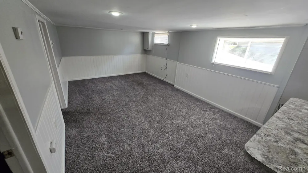 832 FARNSWORTH ROAD #3 White Lake Charter Township, MI 48386