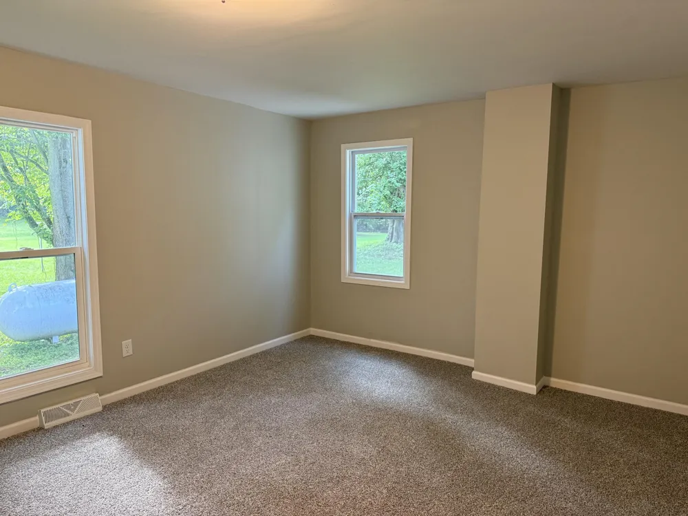 203 E Commercial Street Norvell Township, MI 49263