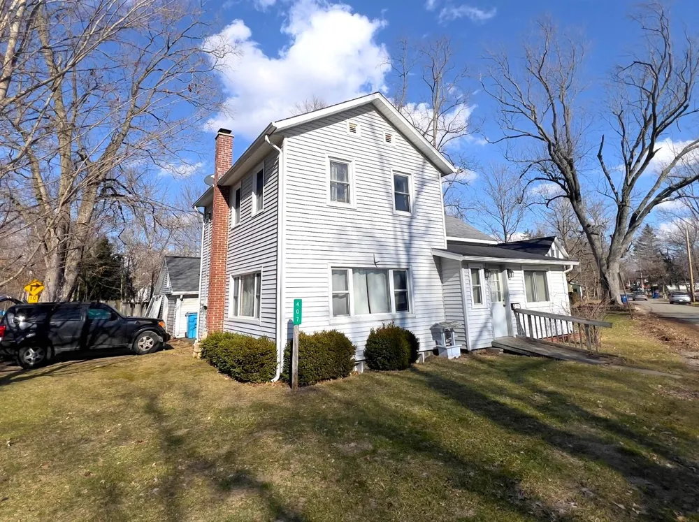 407 Barry Street Colon Village, MI 49040