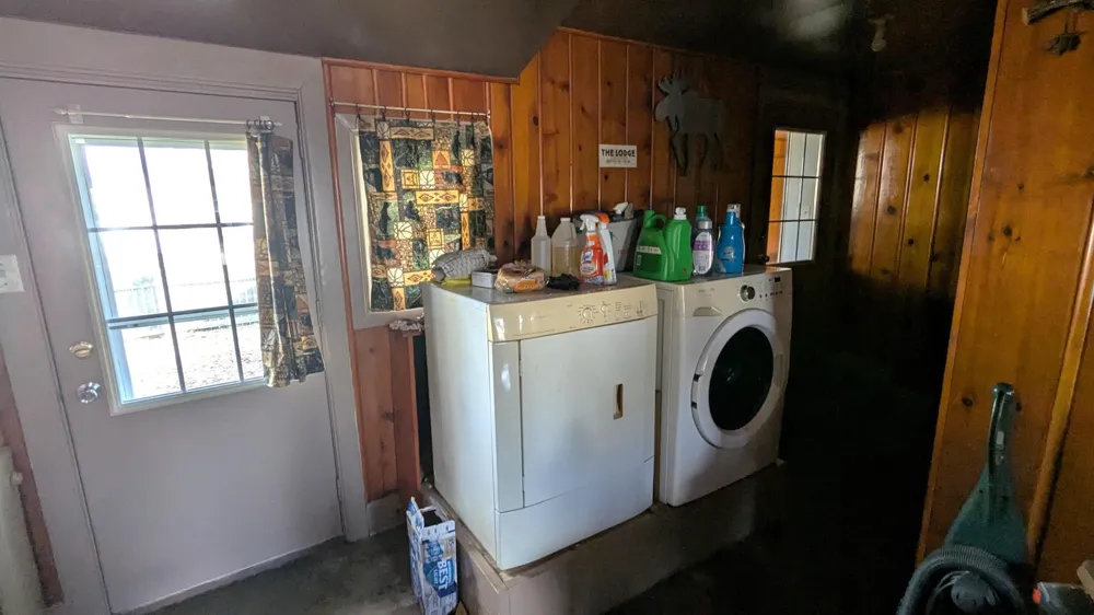 407 Barry Street Colon Village, MI 49040