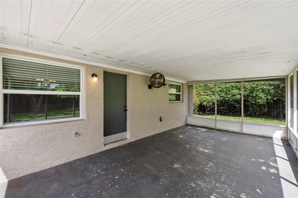 3909 COLERIDGE PLACE Sarasota, FL 34241