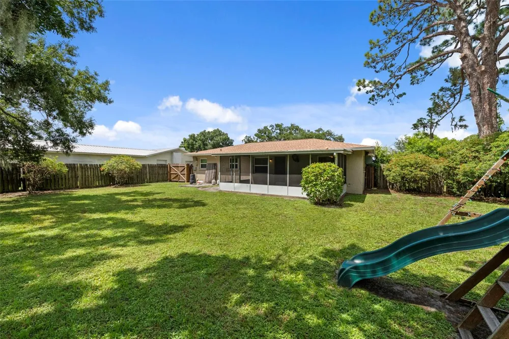 3909 COLERIDGE PLACE Sarasota, FL 34241