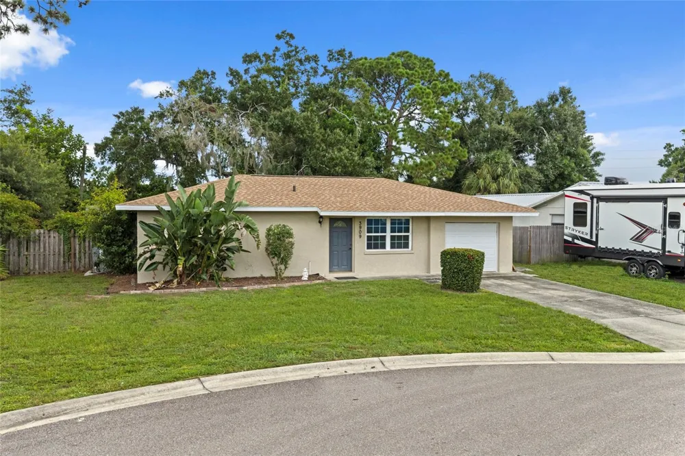 3909 COLERIDGE PLACE Sarasota, FL 34241