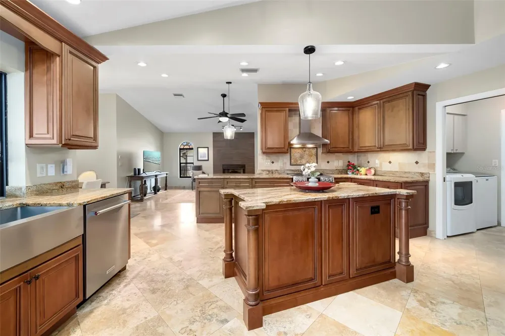 3205 WILDERNESS BOULEVARD E Parrish, FL 34219