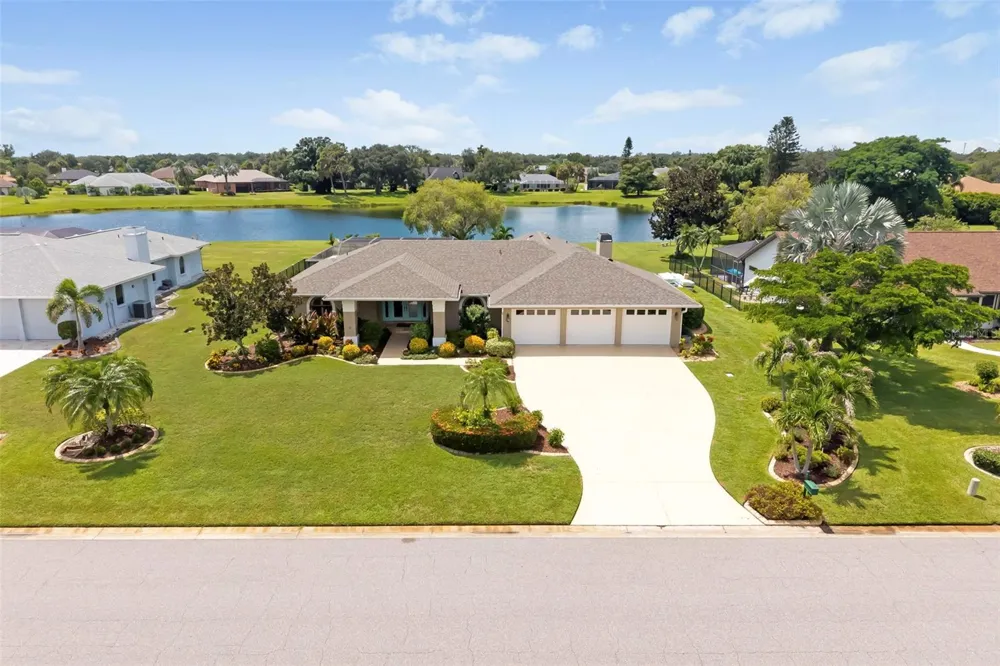 3205 WILDERNESS BOULEVARD E Parrish, FL 34219
