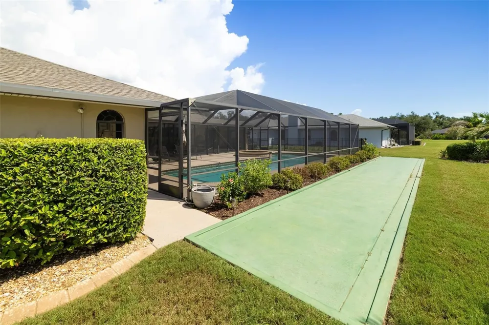 3205 WILDERNESS BOULEVARD E Parrish, FL 34219