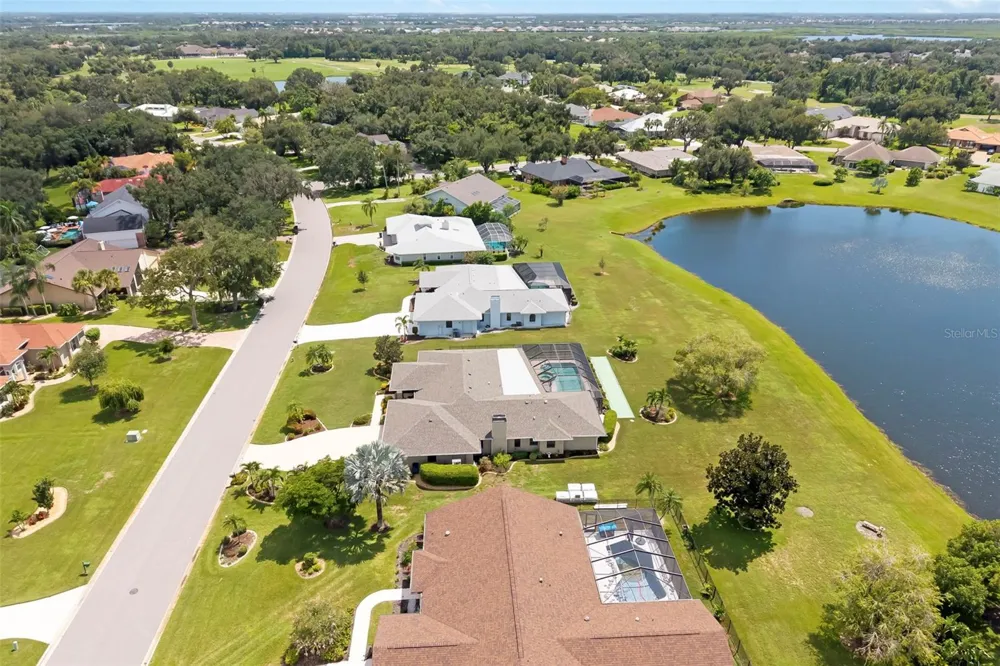 3205 WILDERNESS BOULEVARD E Parrish, FL 34219