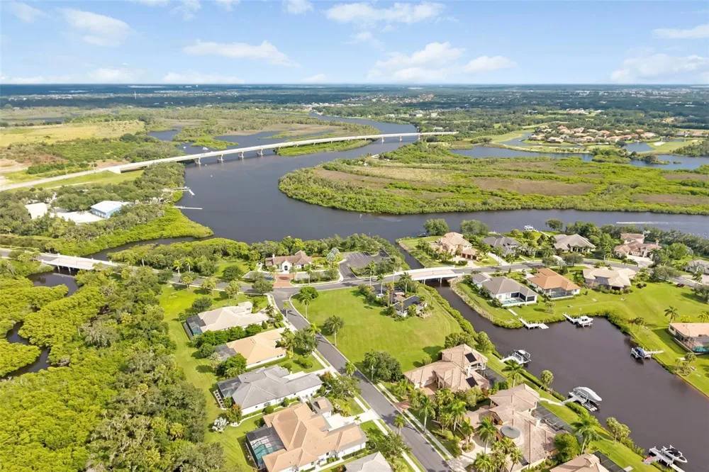 3205 WILDERNESS BOULEVARD E Parrish, FL 34219