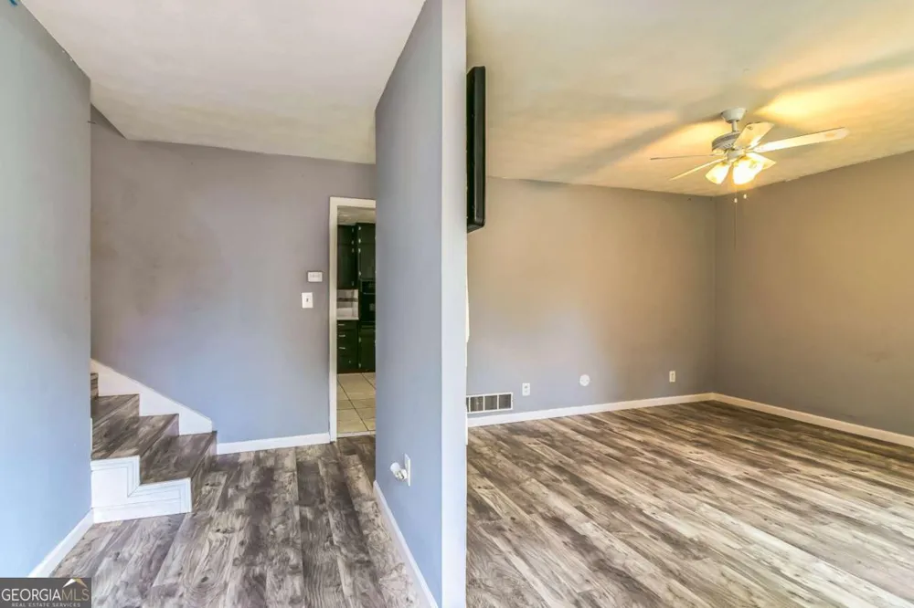 927 Slash Pine RD Forest Park, GA 30297
