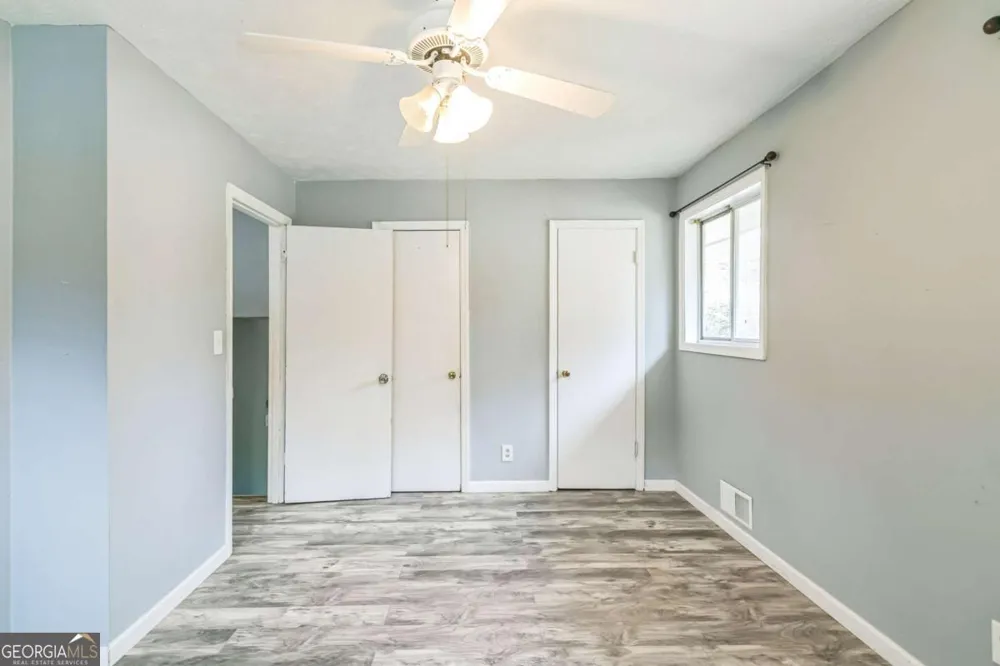 927 Slash Pine RD Forest Park, GA 30297