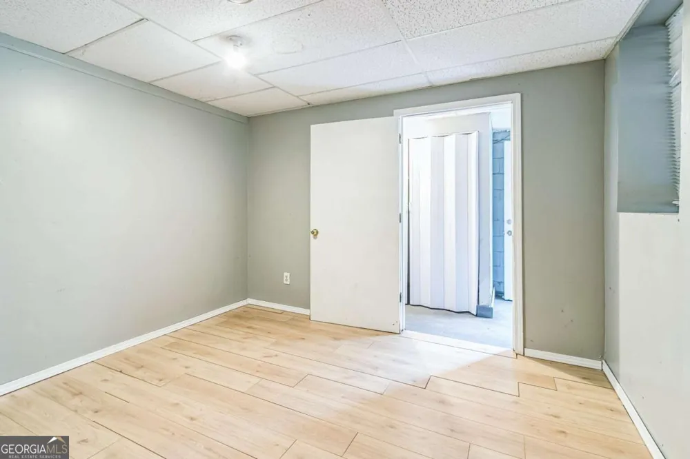 927 Slash Pine RD Forest Park, GA 30297