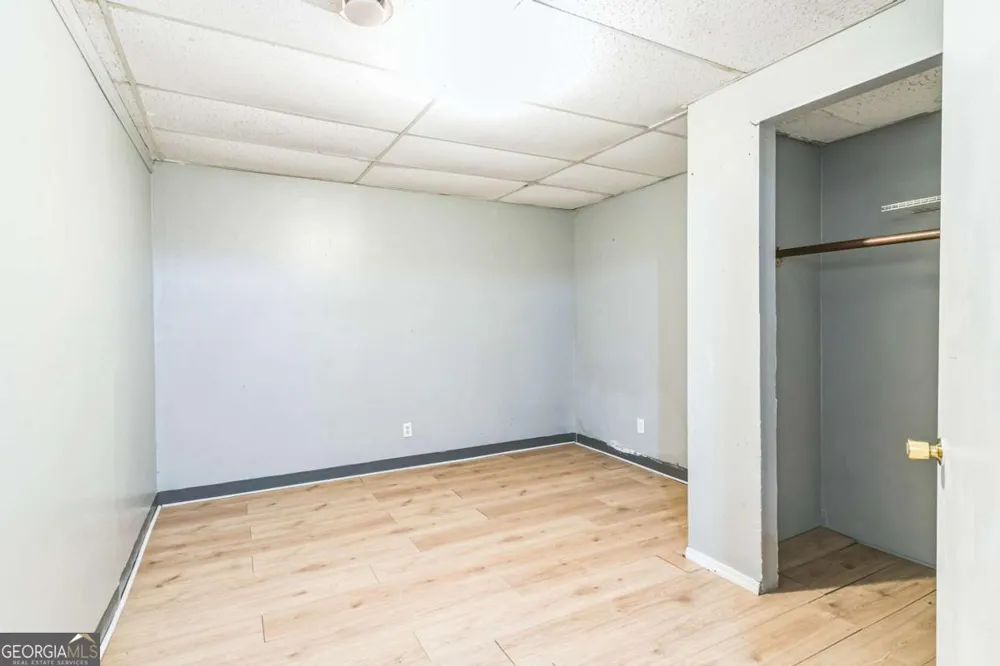 927 Slash Pine RD Forest Park, GA 30297