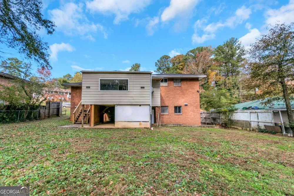 927 Slash Pine RD Forest Park, GA 30297