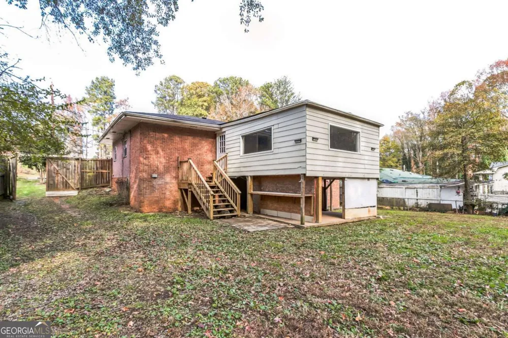 927 Slash Pine RD Forest Park, GA 30297