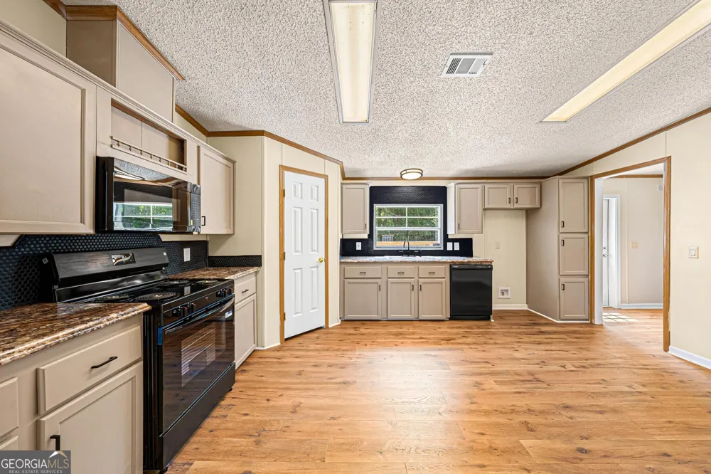 3068 Gregg Shoals Elberton, GA 30635