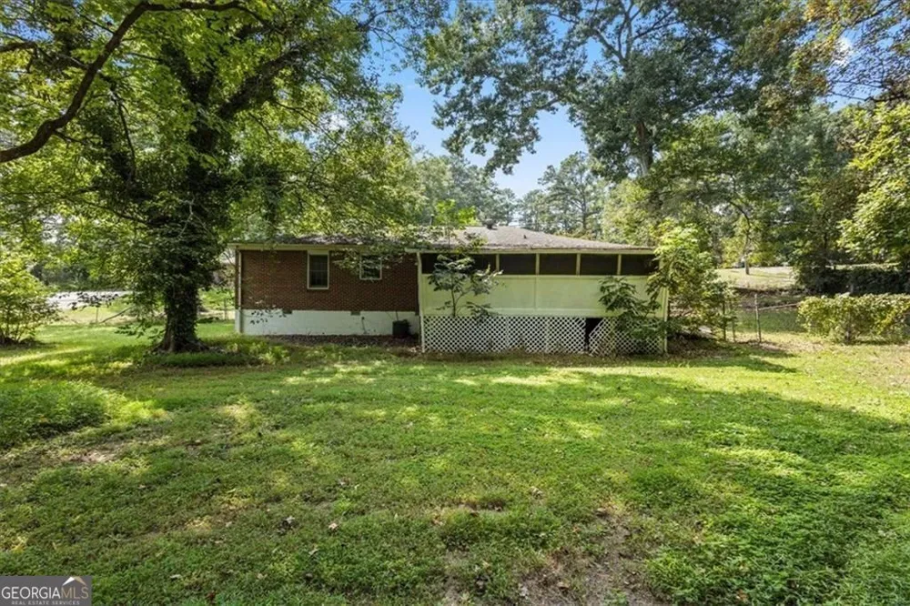 5003 White BLVD SW Mableton, GA 30126