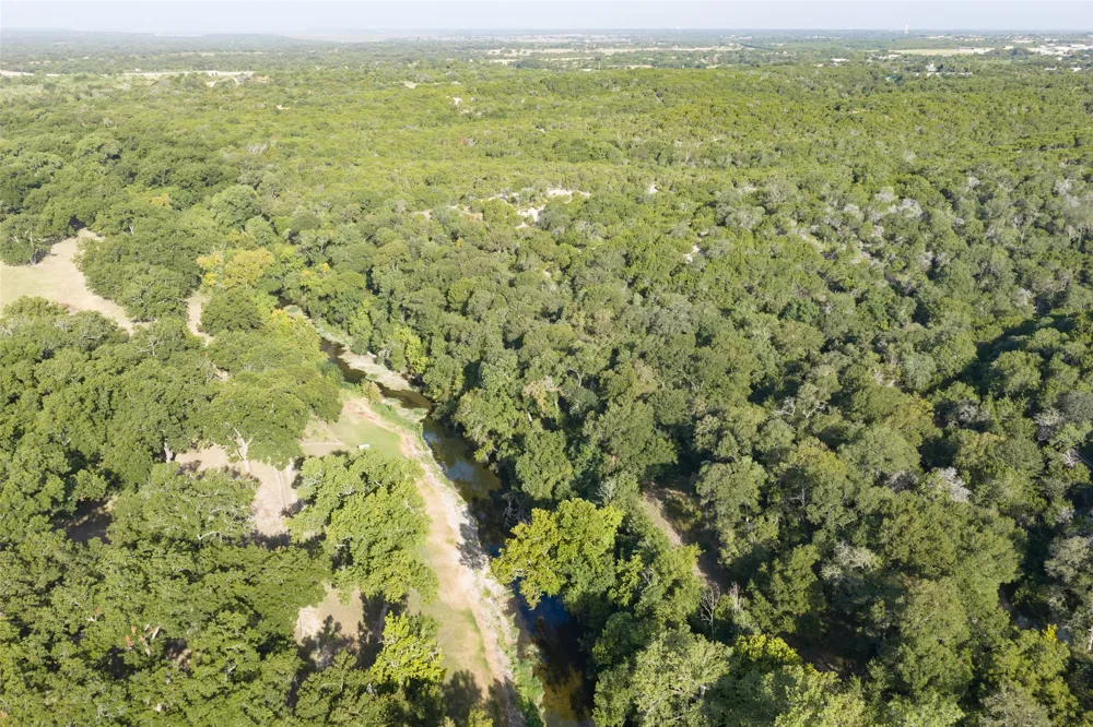 4170 Elm Grove Road Belton, TX 76513