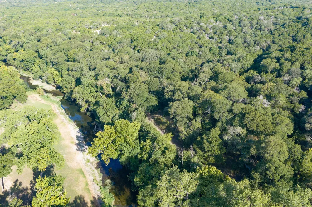 4170 Elm Grove Road Belton, TX 76513